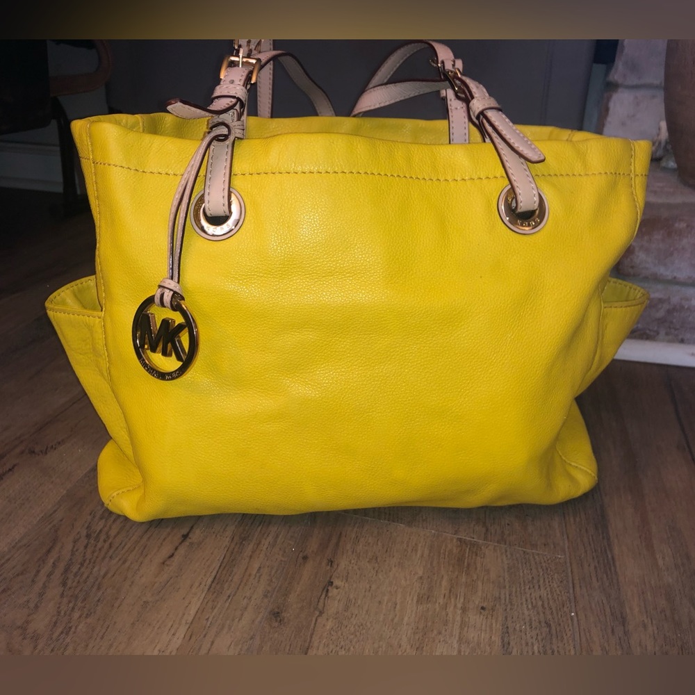 Michael Kors yellow leather shoulder bag